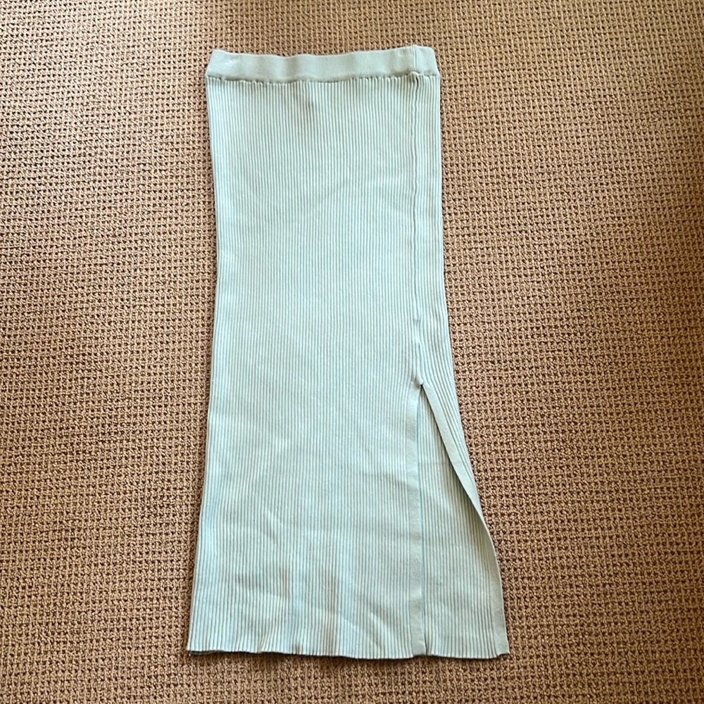 VICI Knit Midi Skirt - NEVER WORN
